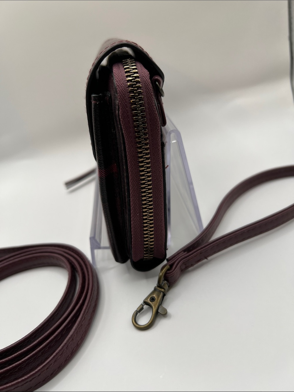 Women's Burgundy Plaid Crossbody Wallet - Unbranded - Picture 4 of 9